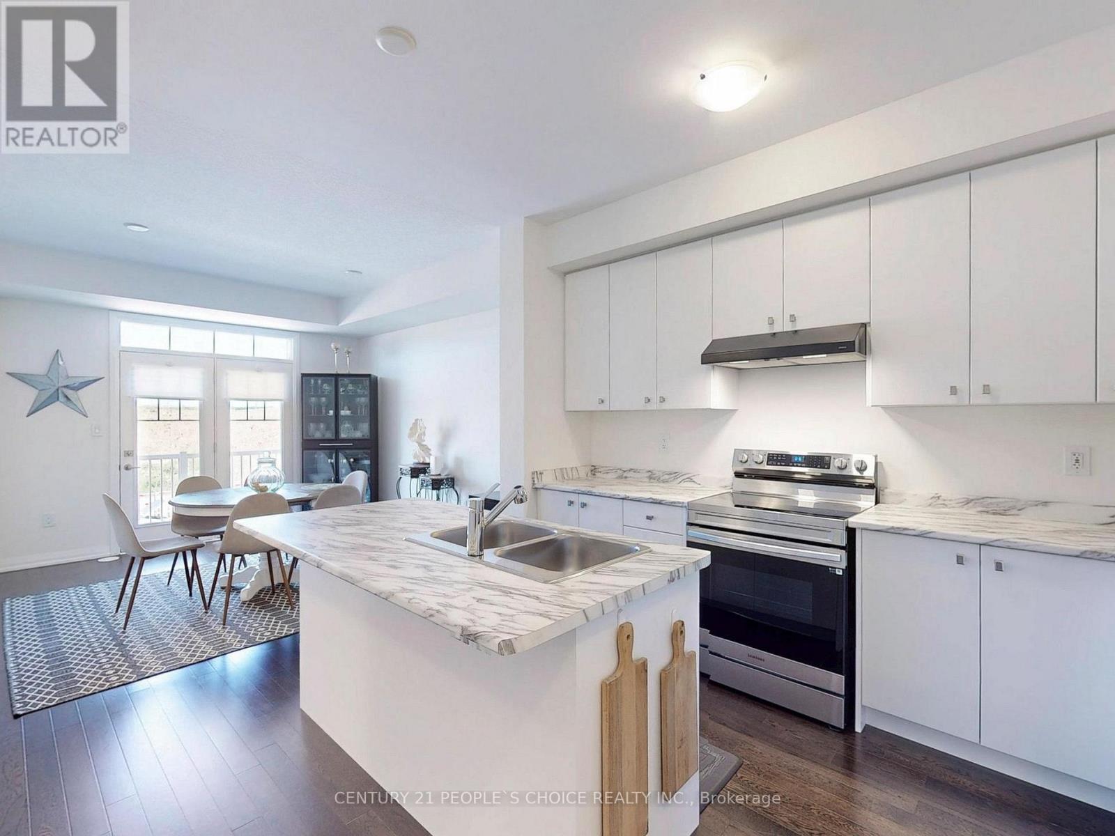 19 Central Market Drive, Haldimand, Ontario  N3W 0J3 - Photo 7 - X12606280