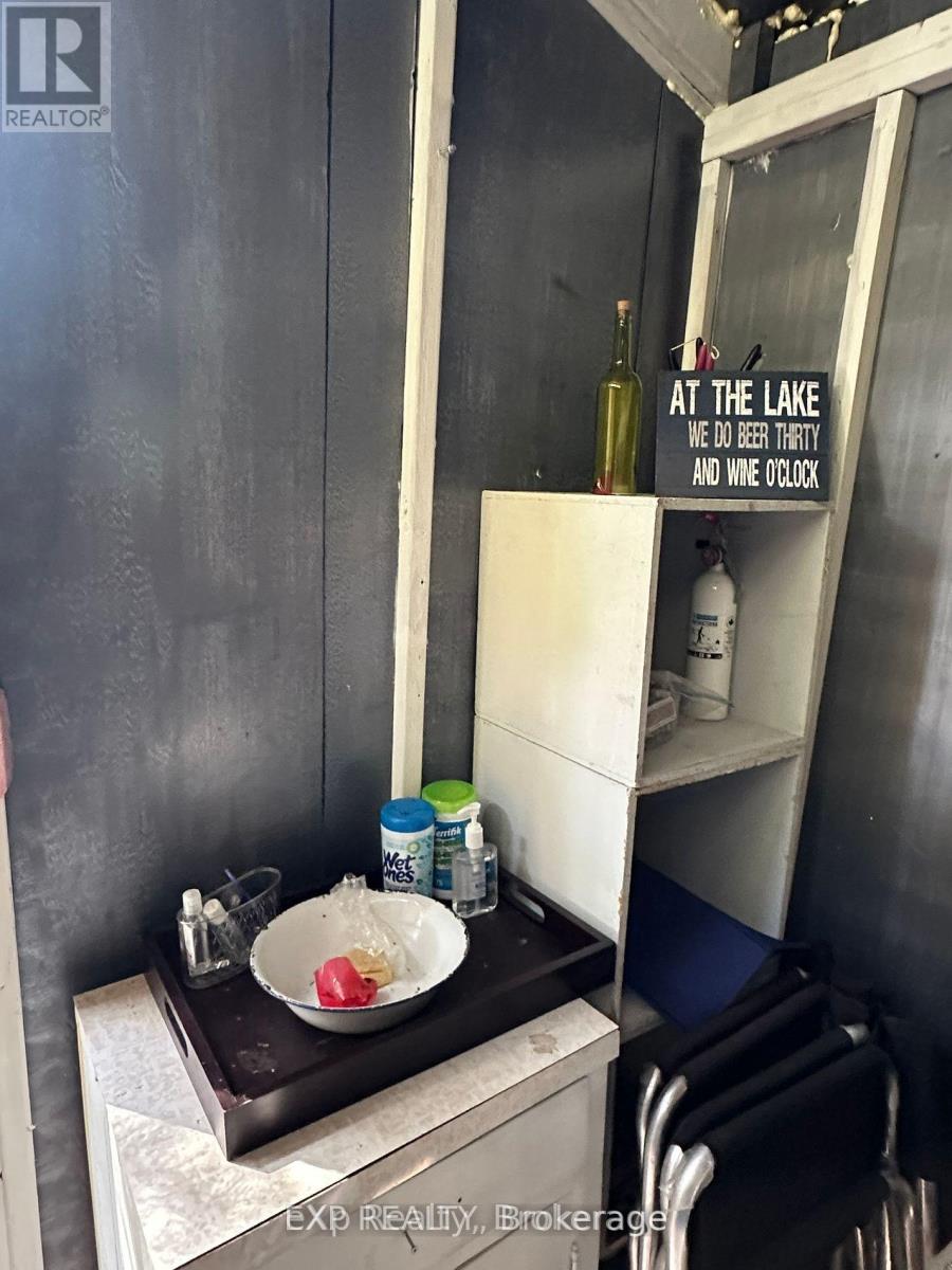 9 North Poverty Bay Road, Magnetawan, Ontario  P0A 1P0 - Photo 10 - X12606334