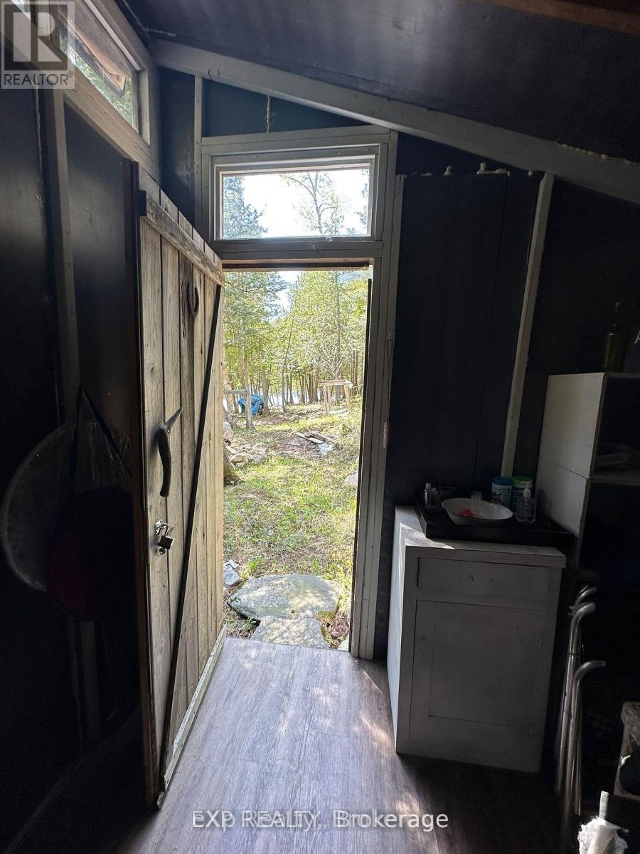 9 North Poverty Bay Road, Magnetawan, Ontario  P0A 1P0 - Photo 11 - X12606334
