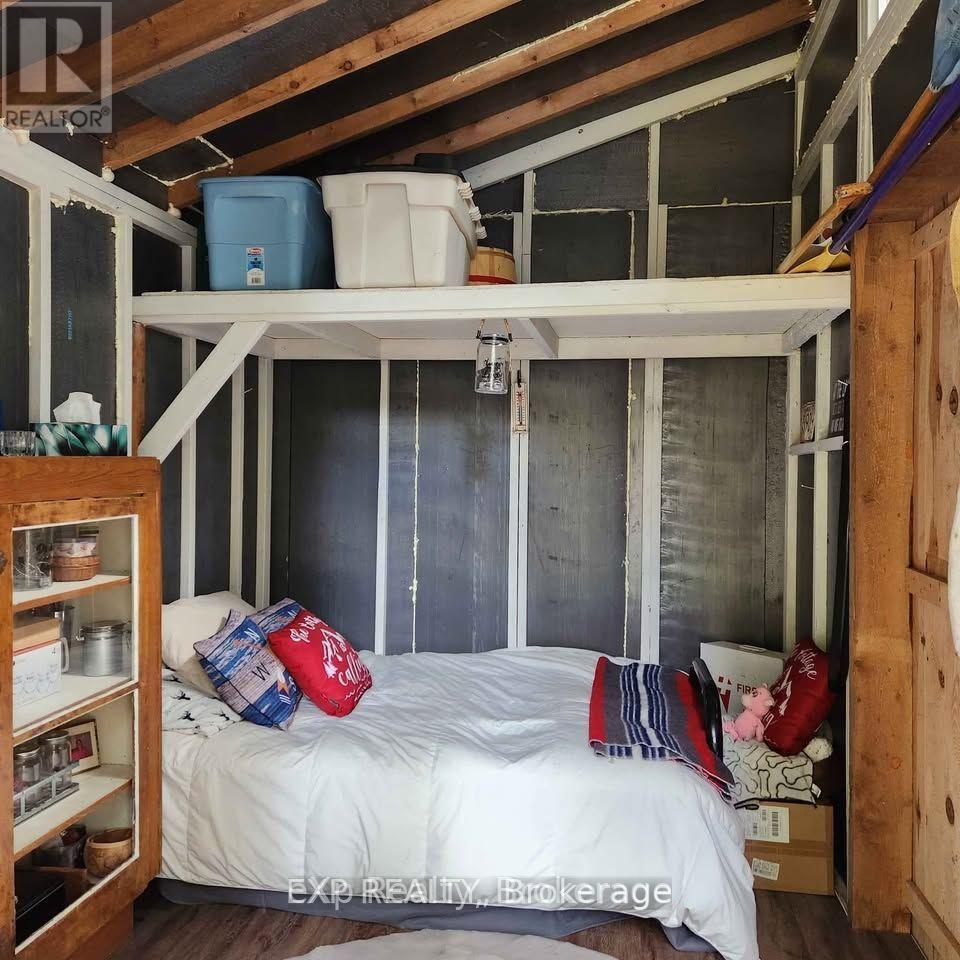 9 North Poverty Bay Road, Magnetawan, Ontario  P0A 1P0 - Photo 6 - X12606334