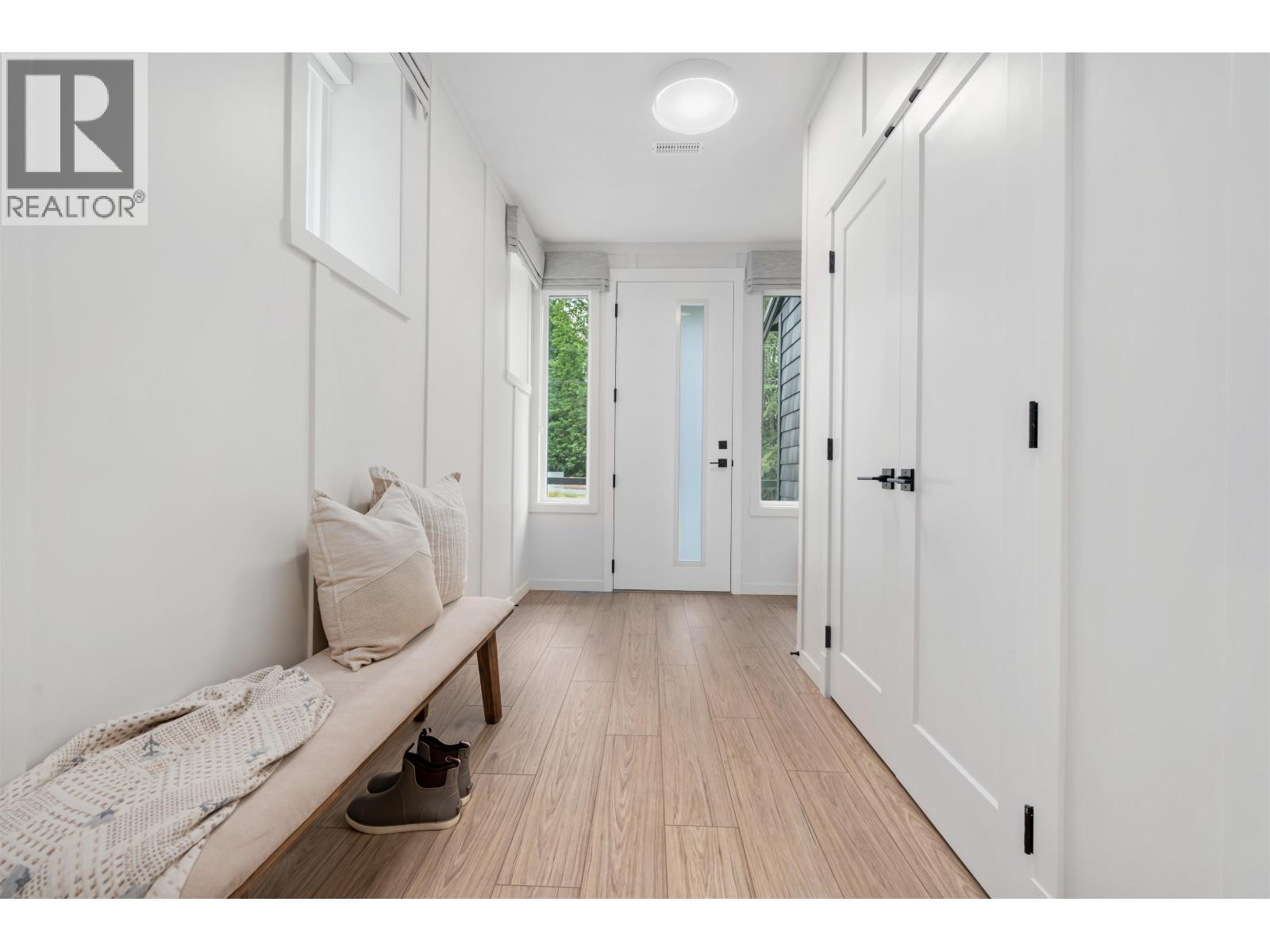 11052 Lockwood Street, Maple Ridge, British Columbia  V2W 1Z6 - Photo 12 - R3065216