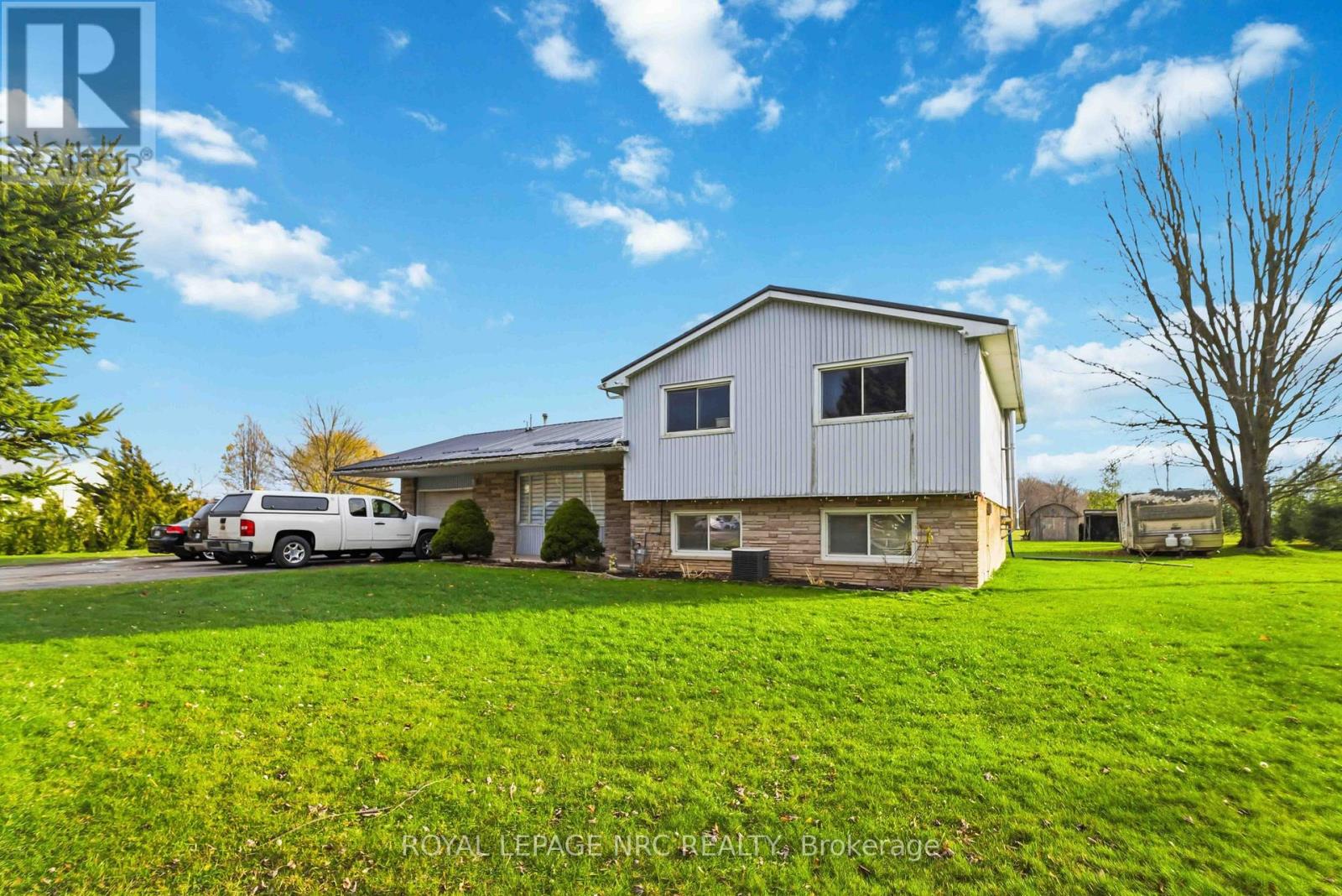 64375 Concession 6 Road, West Lincoln, Ontario  L0R 2J0 - Photo 4 - X12606344