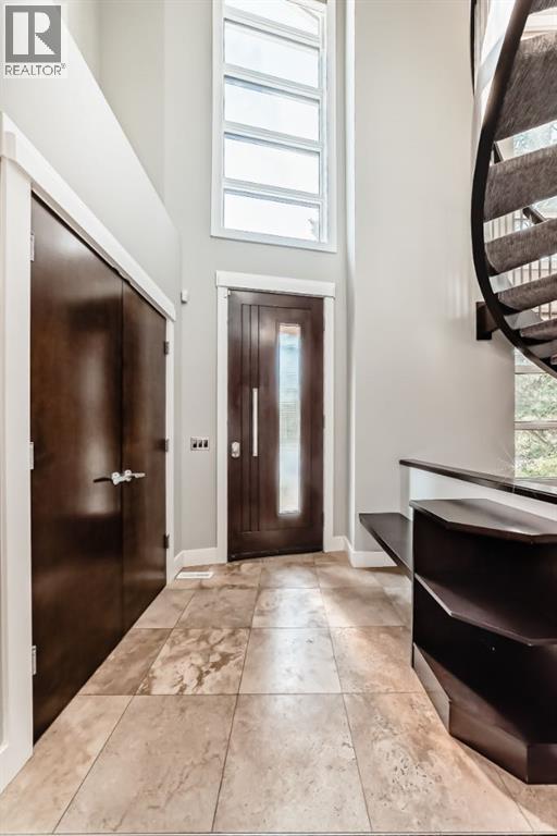 2428 31 Avenue Sw, Calgary, Alberta  T2T 1T8 - Photo 3 - A2260253