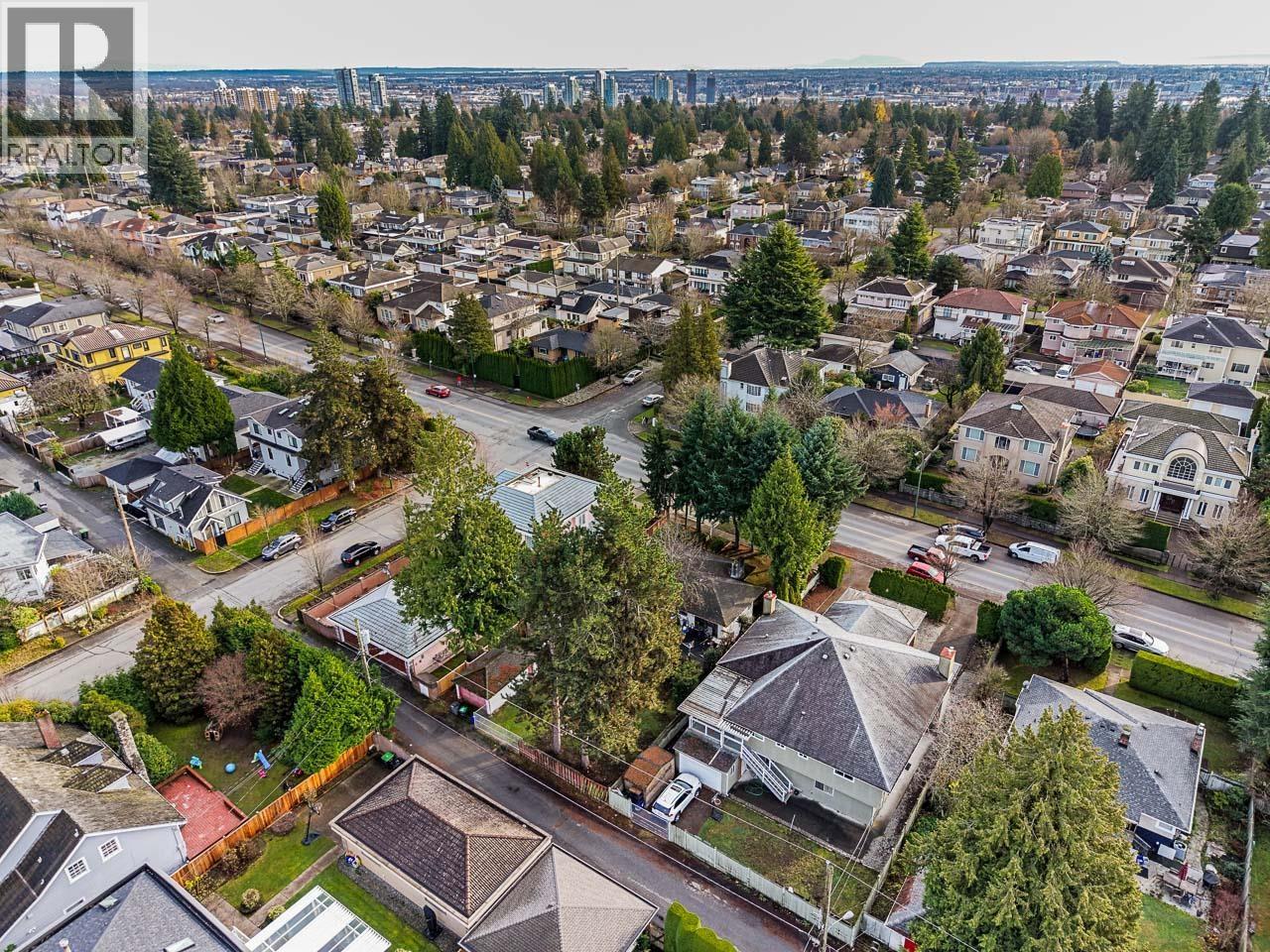 1323 W 49th Avenue, Vancouver, British Columbia  V6M 2R2 - Photo 10 - R3072321