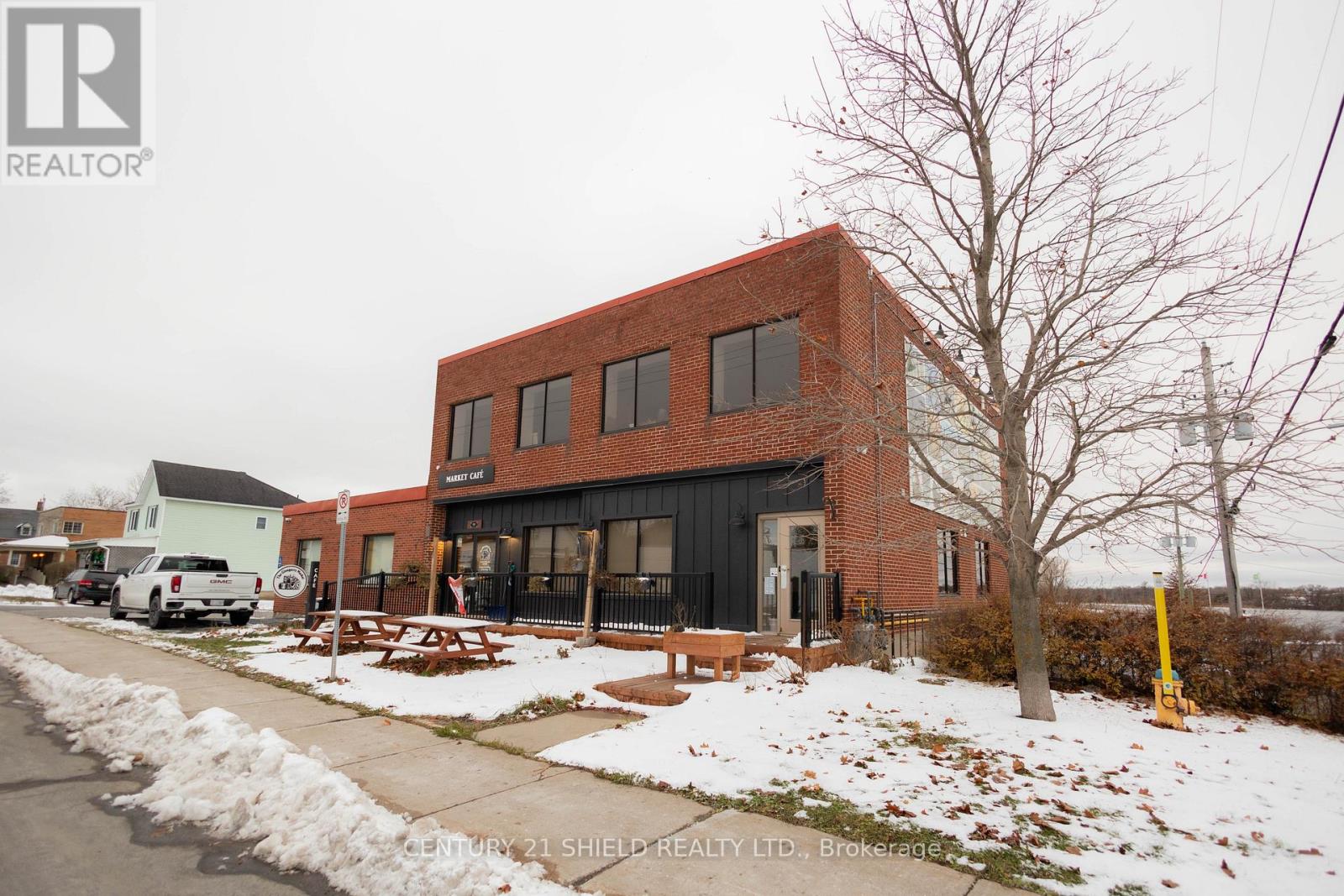 90 MAIN ST. S STREET, North Glengarry, Ontario