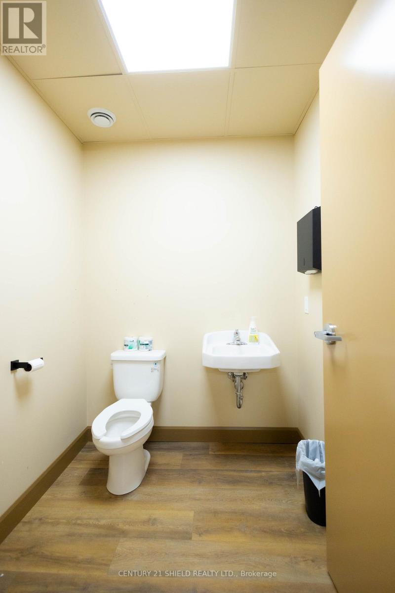 90 Main St. S Street, North Glengarry, Ontario  K0C 1A0 - Photo 12 - X12606354