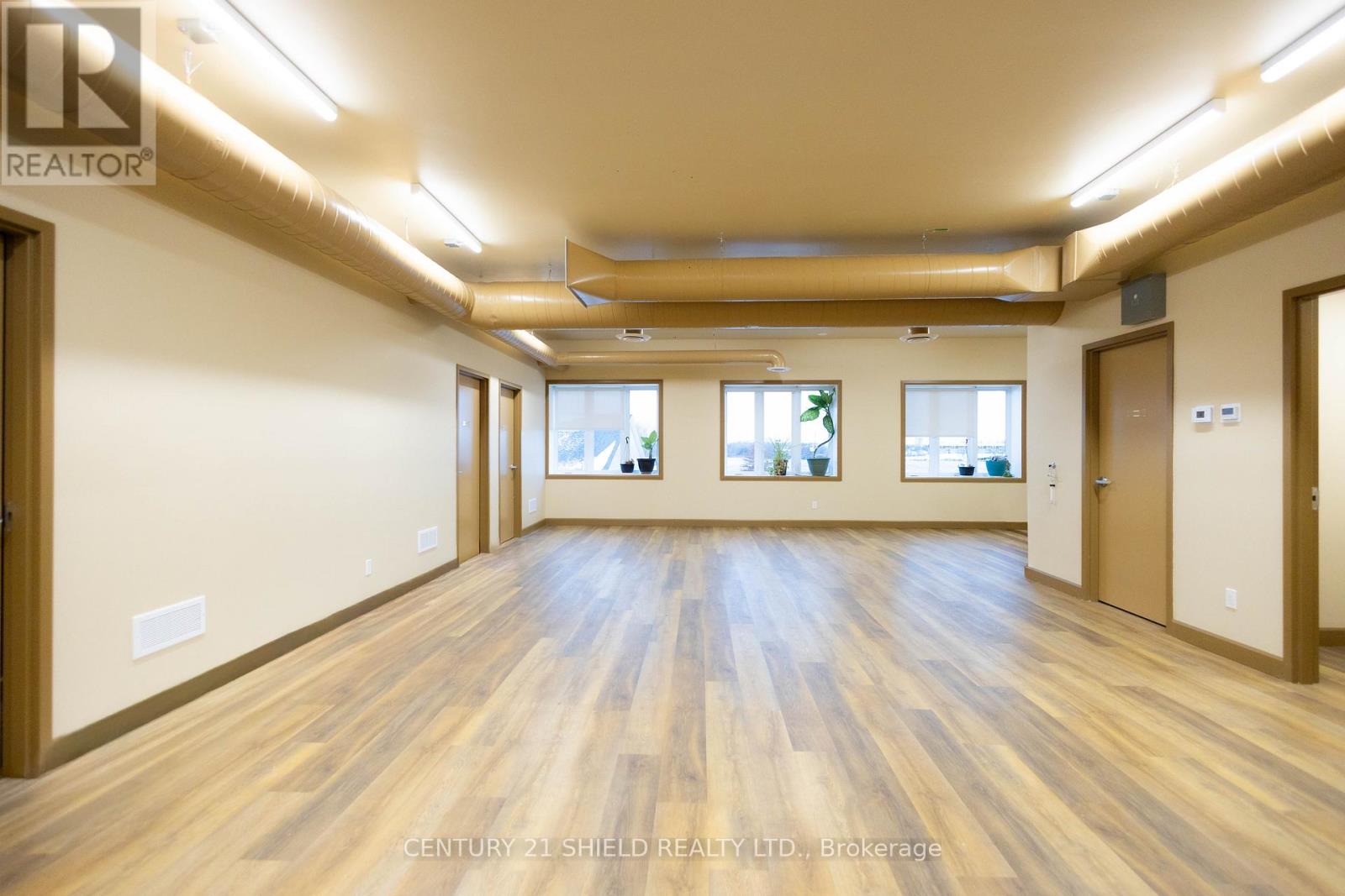 90 Main St. S Street, North Glengarry, Ontario  K0C 1A0 - Photo 4 - X12606354