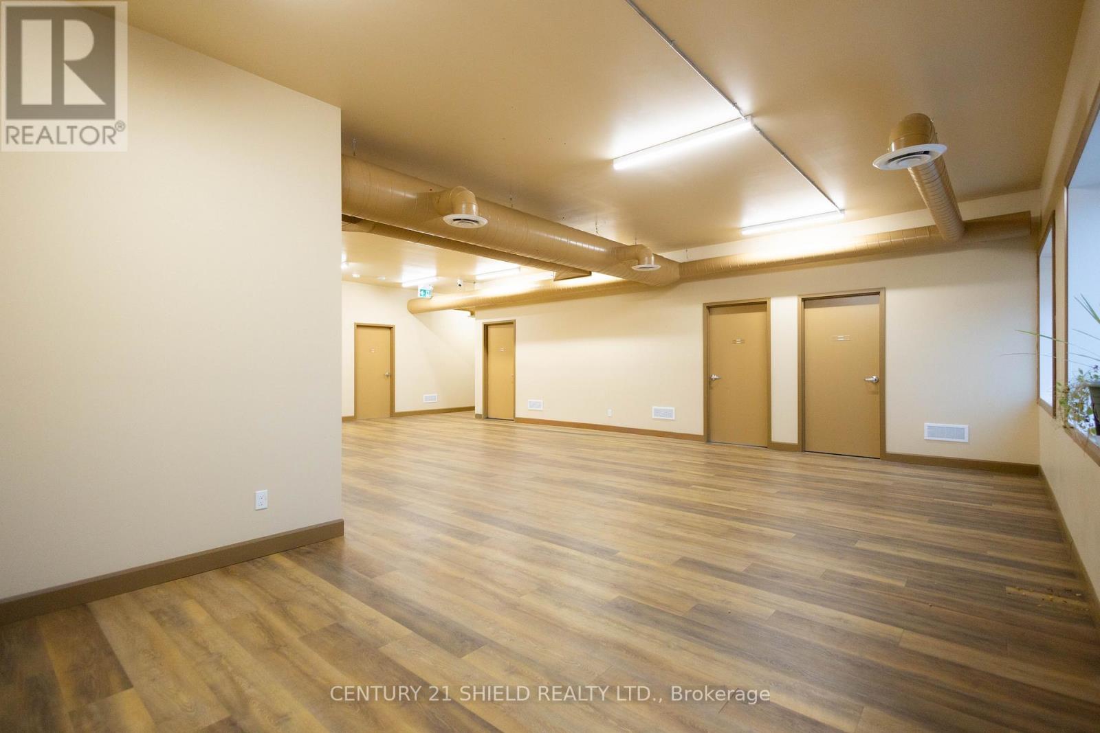 90 Main St. S Street, North Glengarry, Ontario  K0C 1A0 - Photo 6 - X12606354