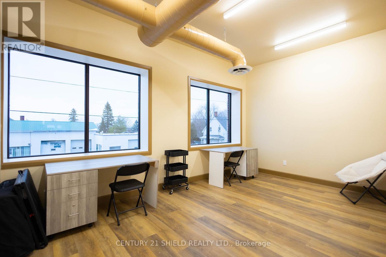 90 Main St. S Street, North Glengarry, Ontario  K0C 1A0 - Photo 8 - X12606354