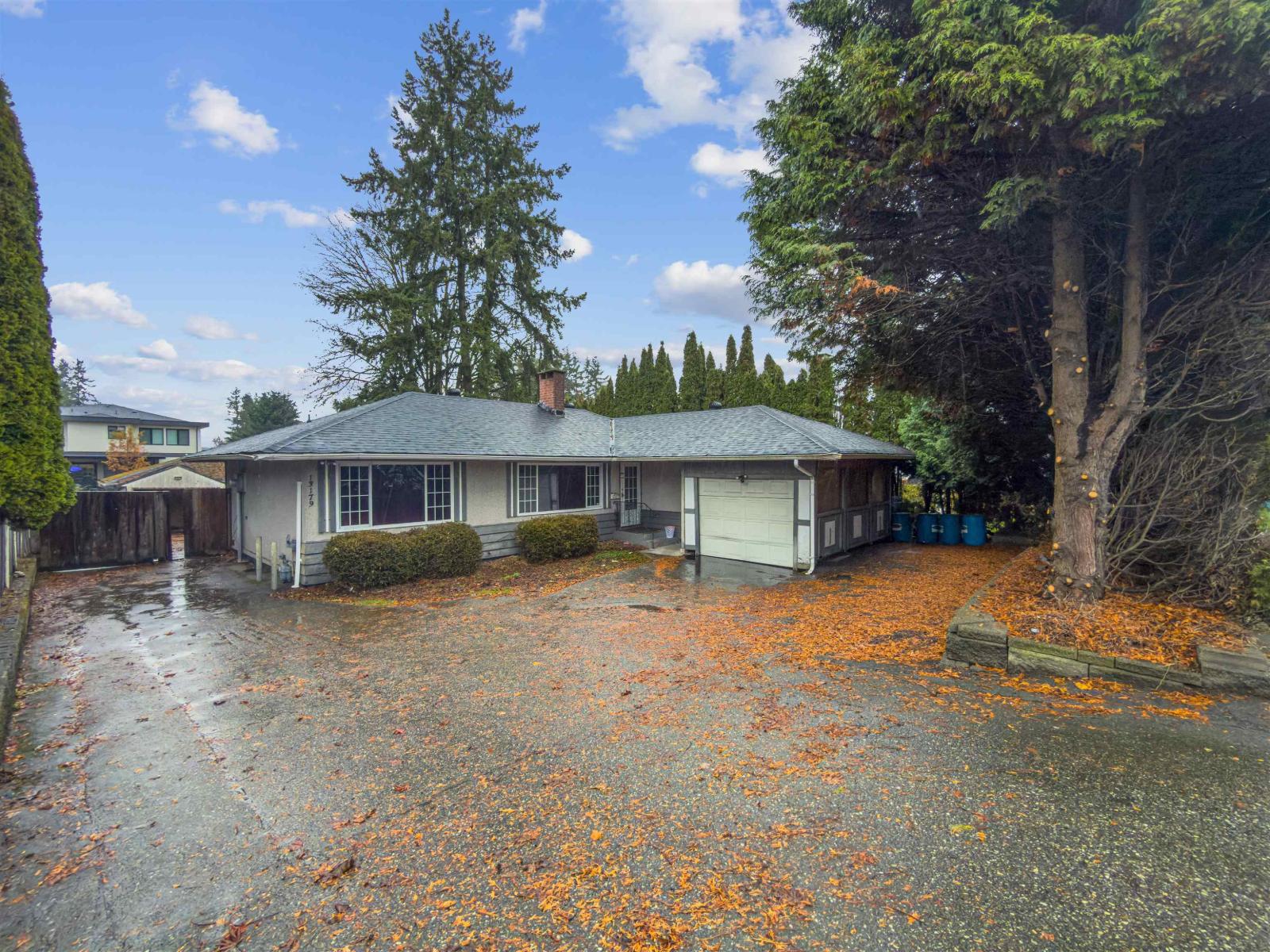 13179 64 Avenue, Surrey, British Columbia  V3W 1X8 - Photo 1 - R3072555