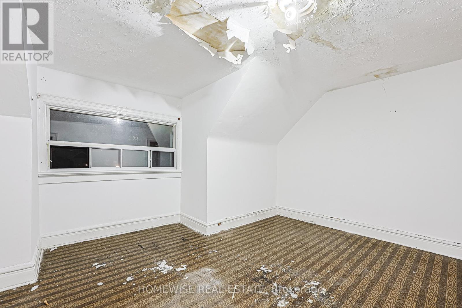 598 Bathurst Street, Toronto, Ontario  M5S 2P9 - Photo 11 - C12606358