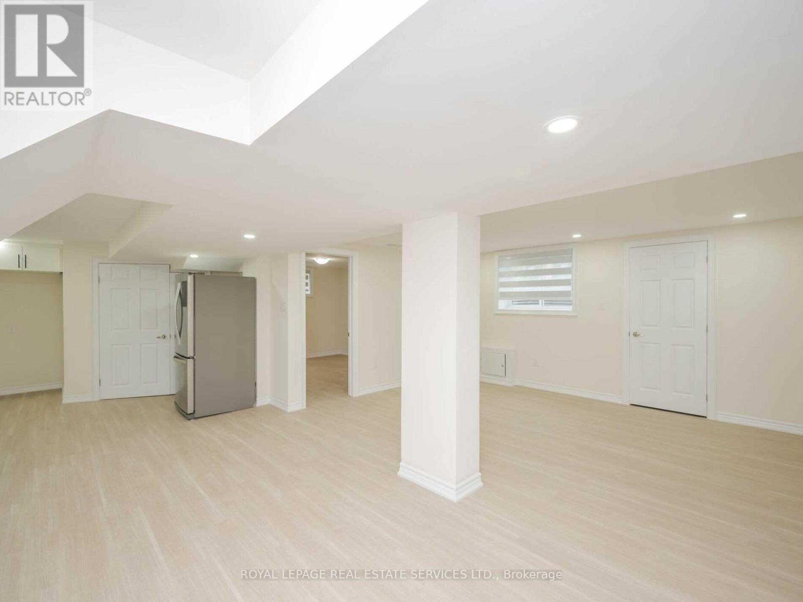 372 Highside Drive, Milton, Ontario L9T 1W7 - Photo 11 - W12605038