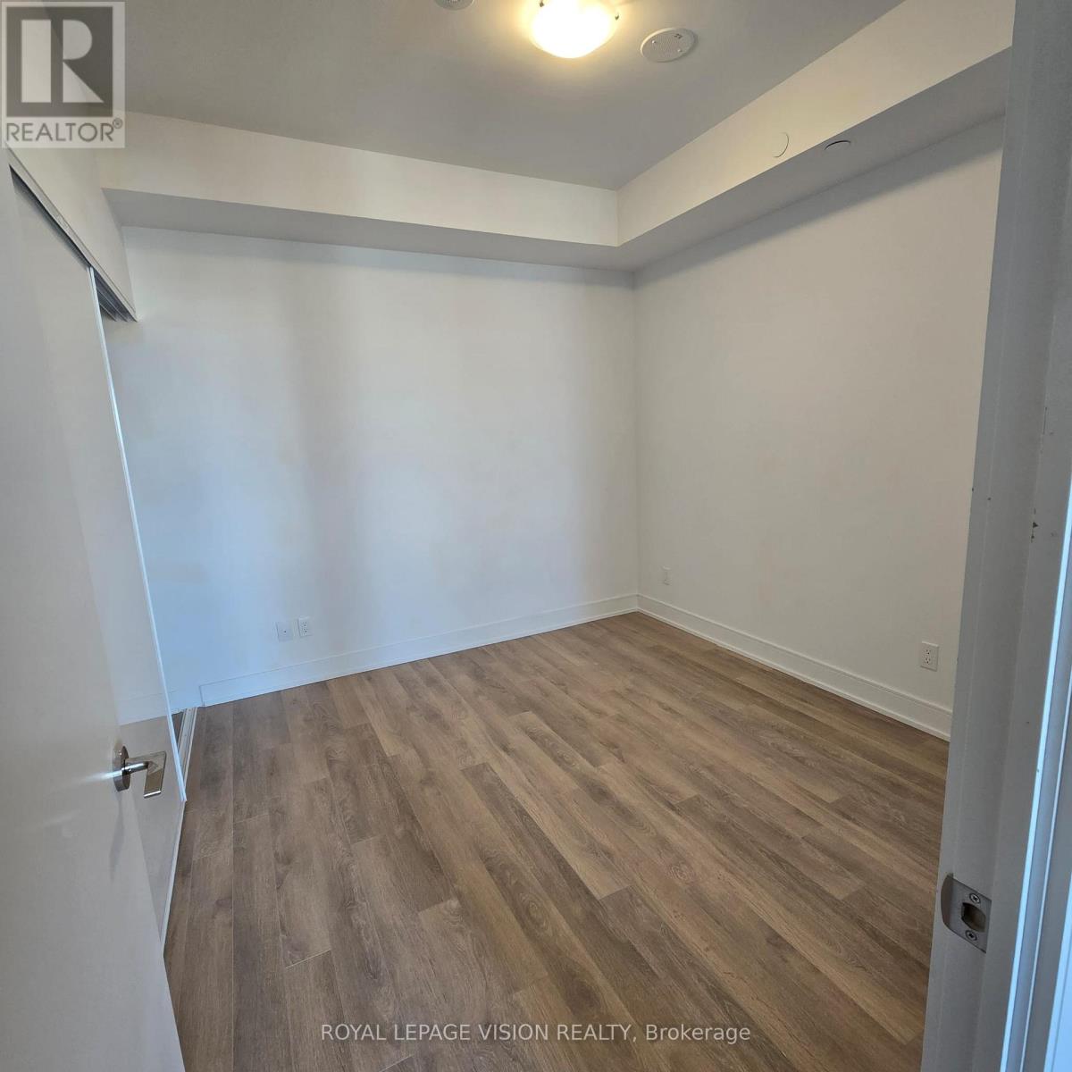 1118 - 1350 Ellesmere Road, Toronto, Ontario  M1P 0G6 - Photo 2 - E12606338