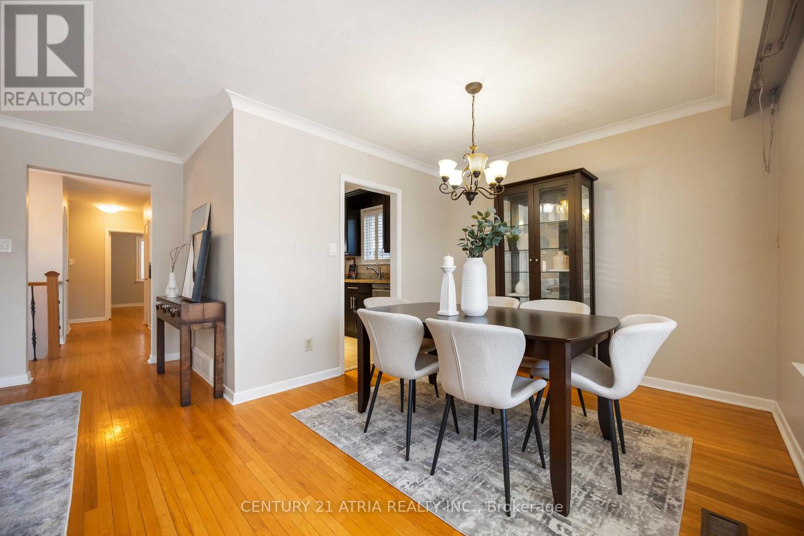 39 Amberdale Drive, Toronto, Ontario  M1P 4B9 - Photo 12 - E12606406