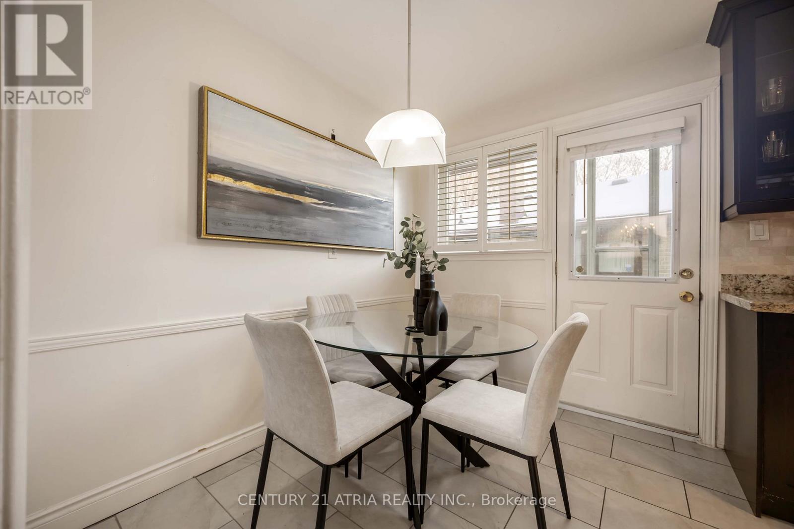 39 Amberdale Drive, Toronto, Ontario  M1P 4B9 - Photo 21 - E12606406