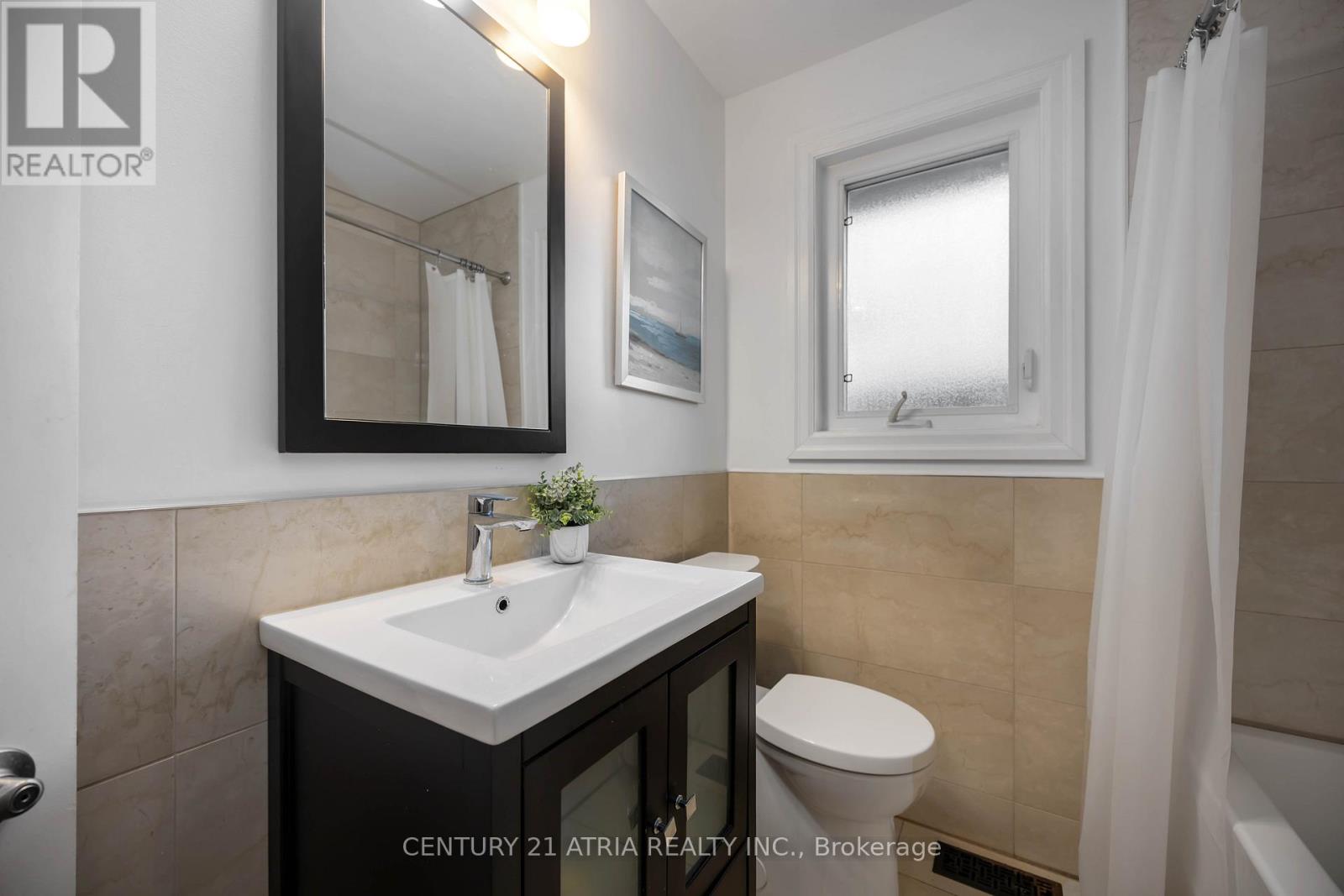 39 Amberdale Drive, Toronto, Ontario  M1P 4B9 - Photo 30 - E12606406