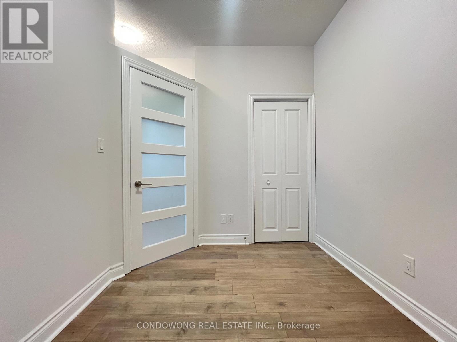 1507b - 9600 Yonge Street, Richmond Hill, Ontario  L4C 0X3 - Photo 10 - N12606356