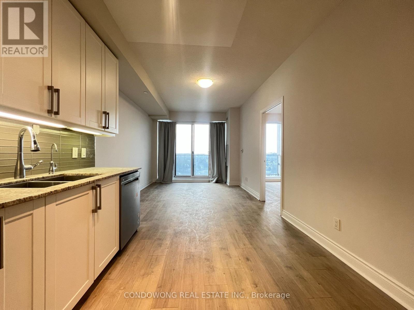 1507b - 9600 Yonge Street, Richmond Hill, Ontario  L4C 0X3 - Photo 11 - N12606356