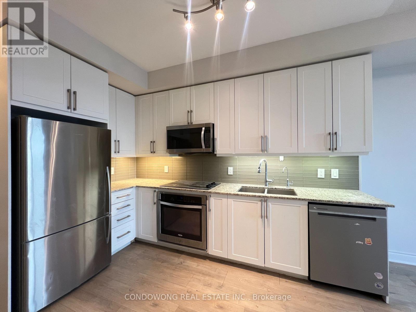 1507b - 9600 Yonge Street, Richmond Hill, Ontario  L4C 0X3 - Photo 12 - N12606356