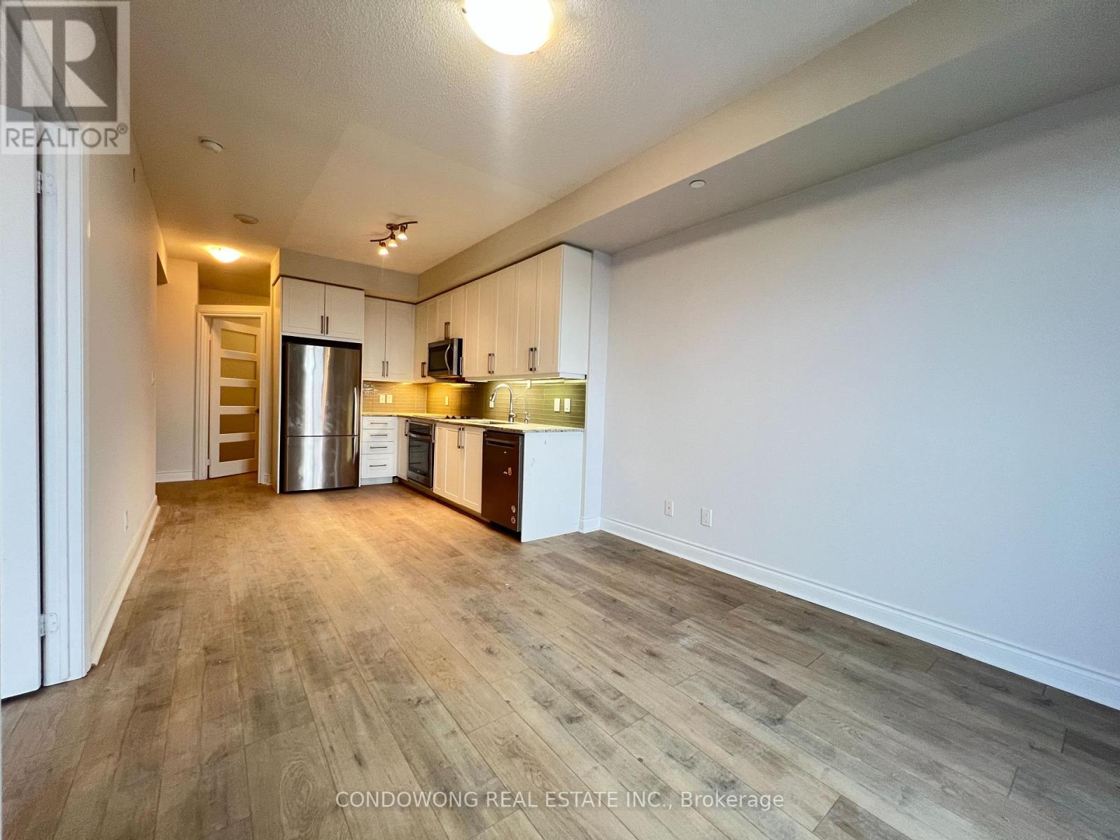 1507b - 9600 Yonge Street, Richmond Hill, Ontario  L4C 0X3 - Photo 16 - N12606356