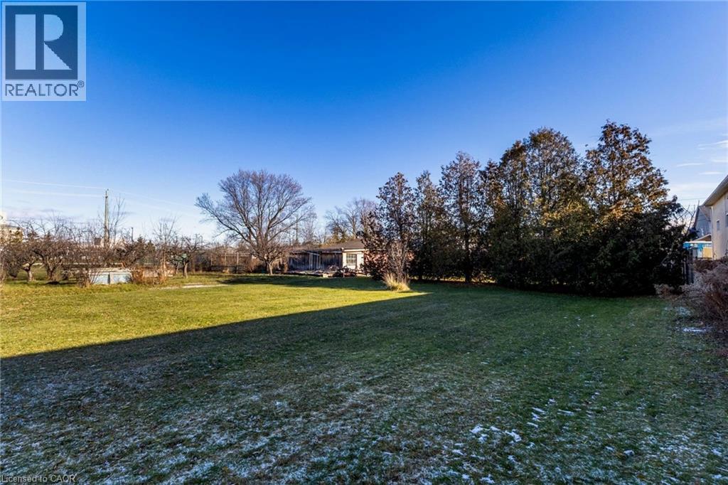 337 Mcneilly Road, Stoney Creek, Ontario  L8E 5H4 - Photo 29 - 40792496