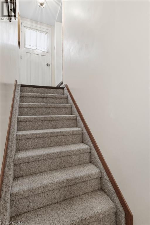 337 Mcneilly Road, Stoney Creek, Ontario  L8E 5H4 - Photo 35 - 40792496