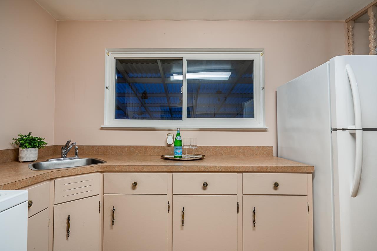 11055 Oriole Drive, Surrey, British Columbia  V3R 5A7 - Photo 12 - R3072419