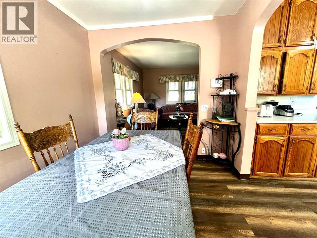 15 1 Street E, Marsden, Saskatchewan  S0M 1P0 - Photo 5 - A2274227