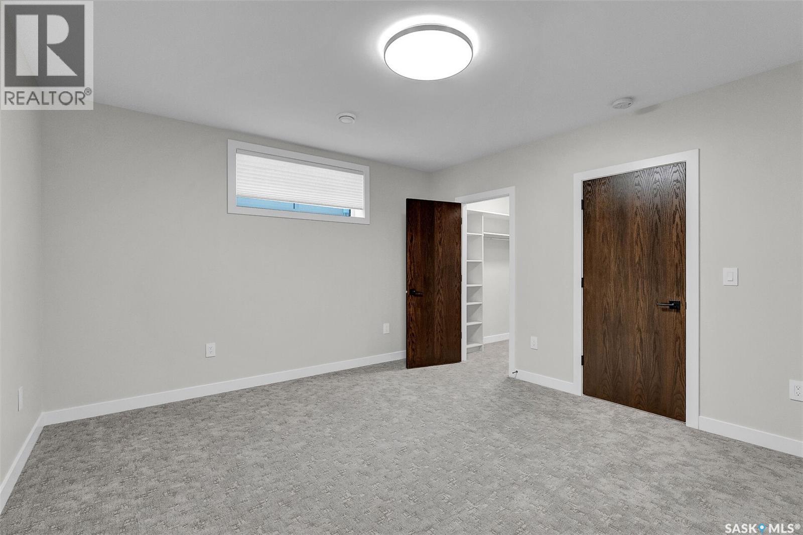 8267 Wascana Gardens Point, Regina, Saskatchewan  S4V 1G8 - Photo 41 - SK025134