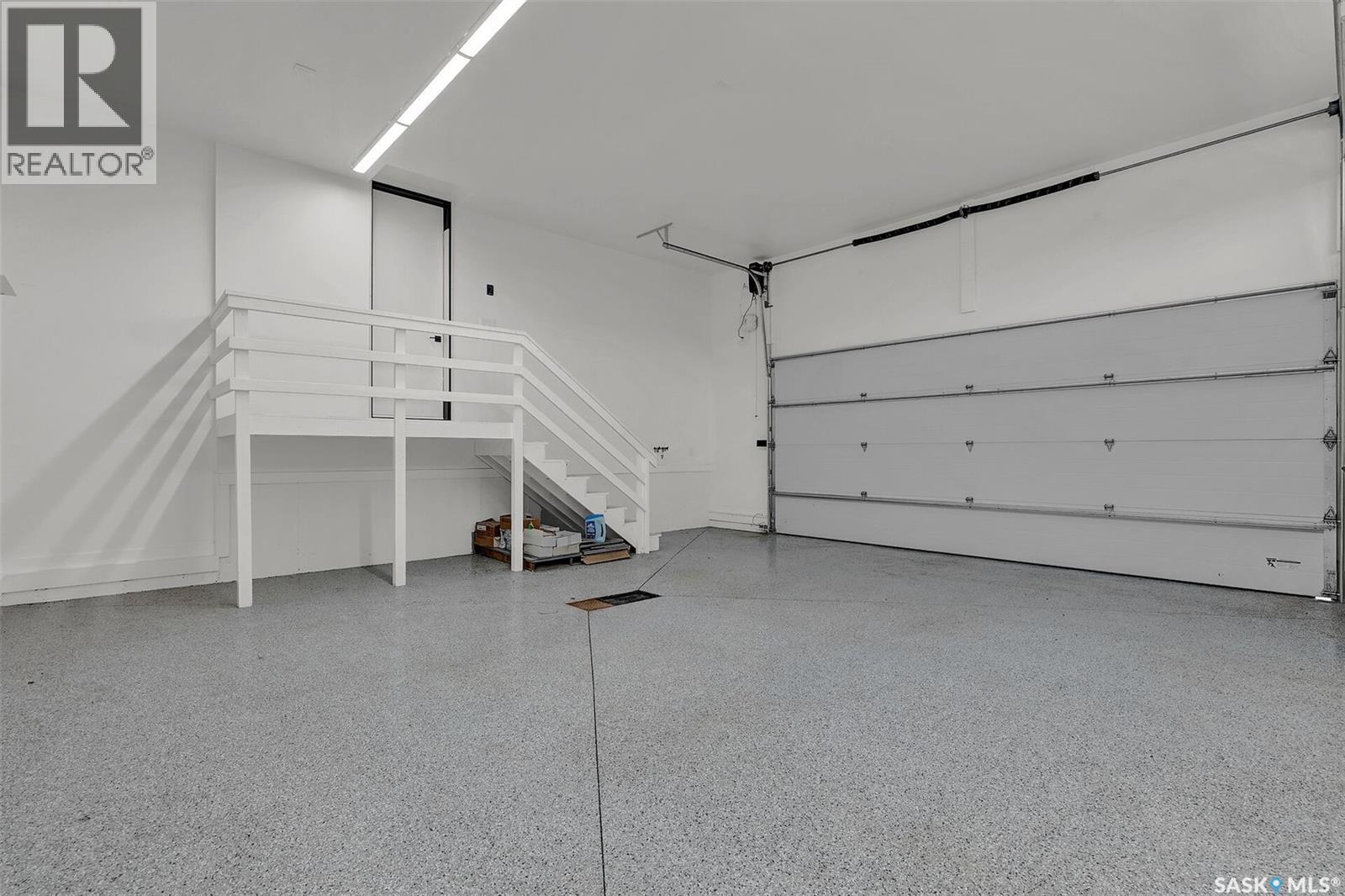 8267 Wascana Gardens Point, Regina, Saskatchewan  S4V 1G8 - Photo 44 - SK025134