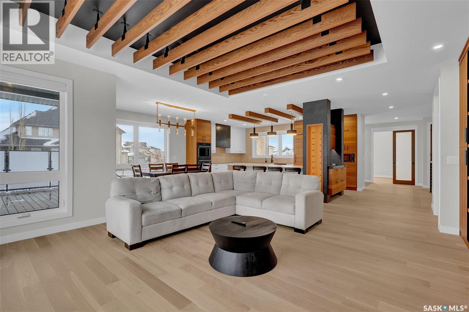 8267 Wascana Gardens Point, Regina, Saskatchewan  S4V 1G8 - Photo 8 - SK025134