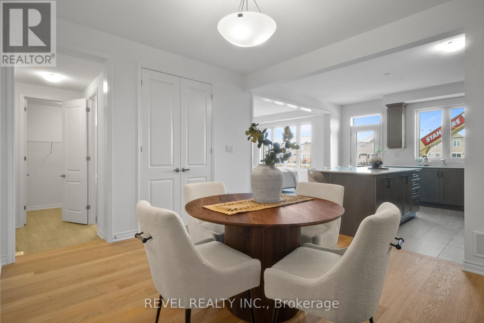 1545 Rothbury Crescent, Milton, Ontario  L9T 7E9 - Photo 6 - W12606348