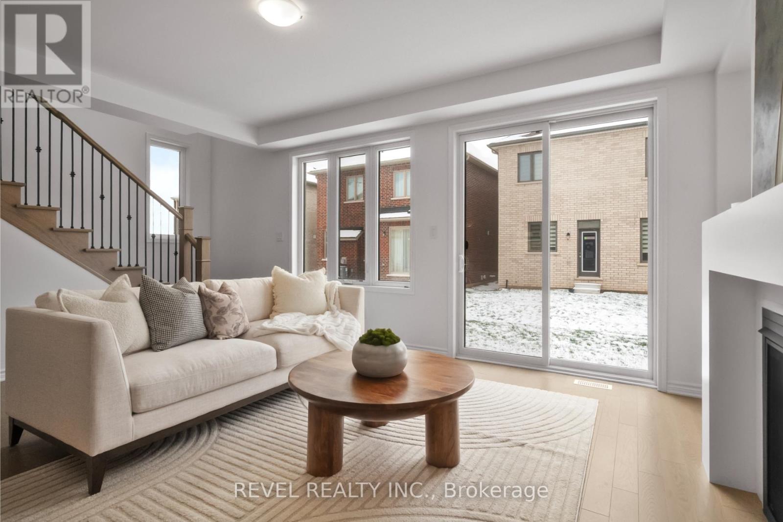 1358 Fourth Line, Milton, Ontario  L9T 7E9 - Photo 16 - W12606352