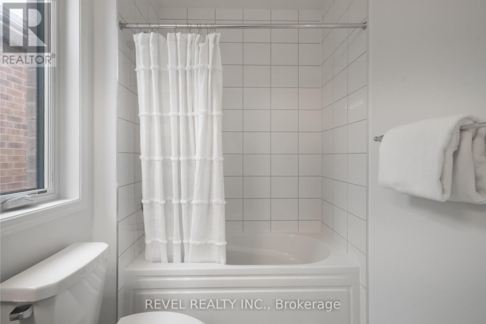 1358 Fourth Line, Milton, Ontario  L9T 7E9 - Photo 31 - W12606352