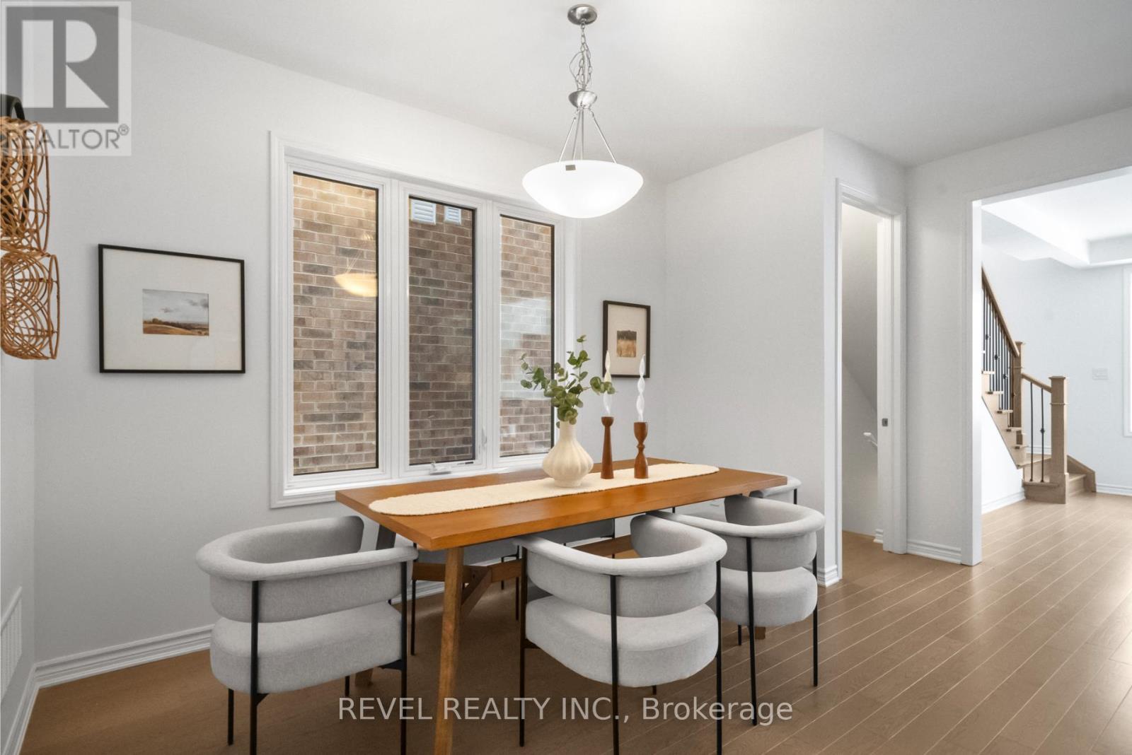 1358 Fourth Line, Milton, Ontario  L9T 7E9 - Photo 4 - W12606352