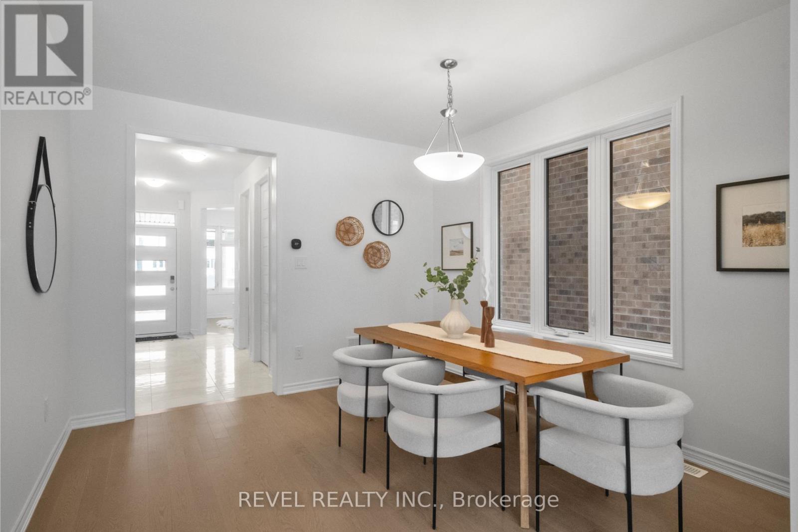 1358 Fourth Line, Milton, Ontario  L9T 7E9 - Photo 5 - W12606352