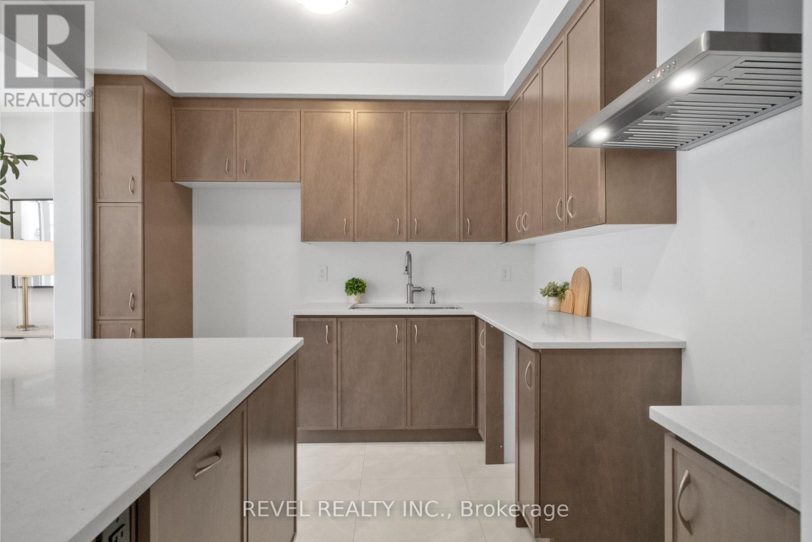 1358 Fourth Line, Milton, Ontario  L9T 7E9 - Photo 7 - W12606352