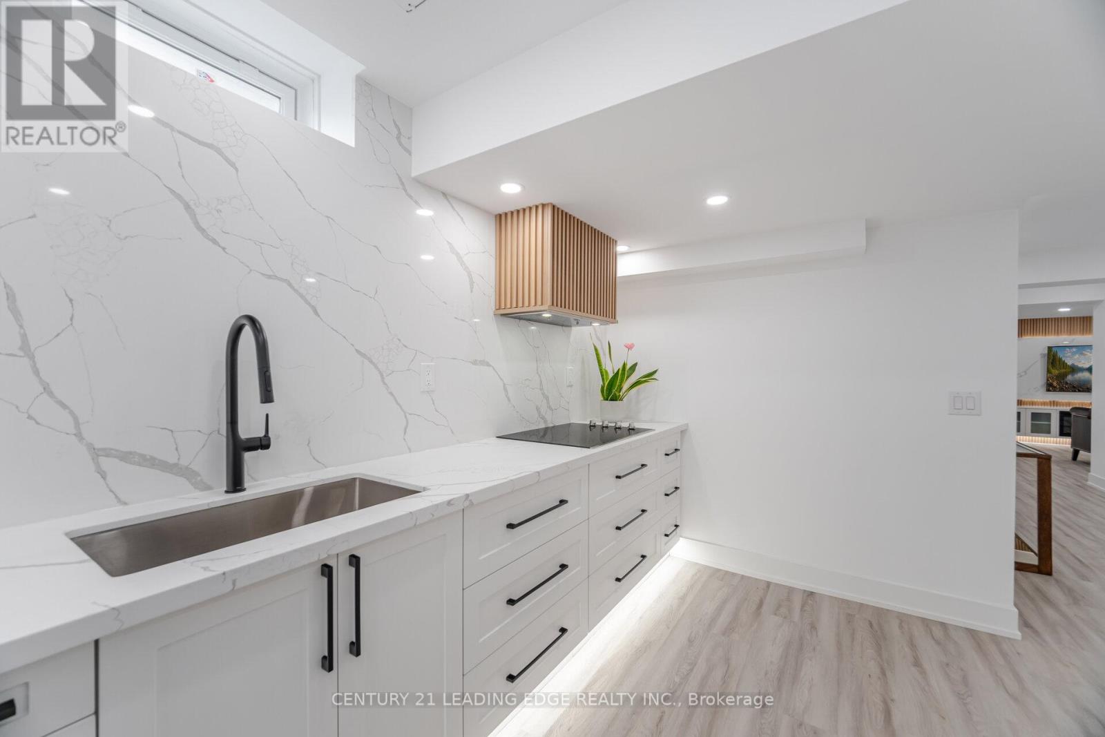 34 Royal Links Circle, Brampton, Ontario  L6P 2Z9 - Photo 26 - W12606402