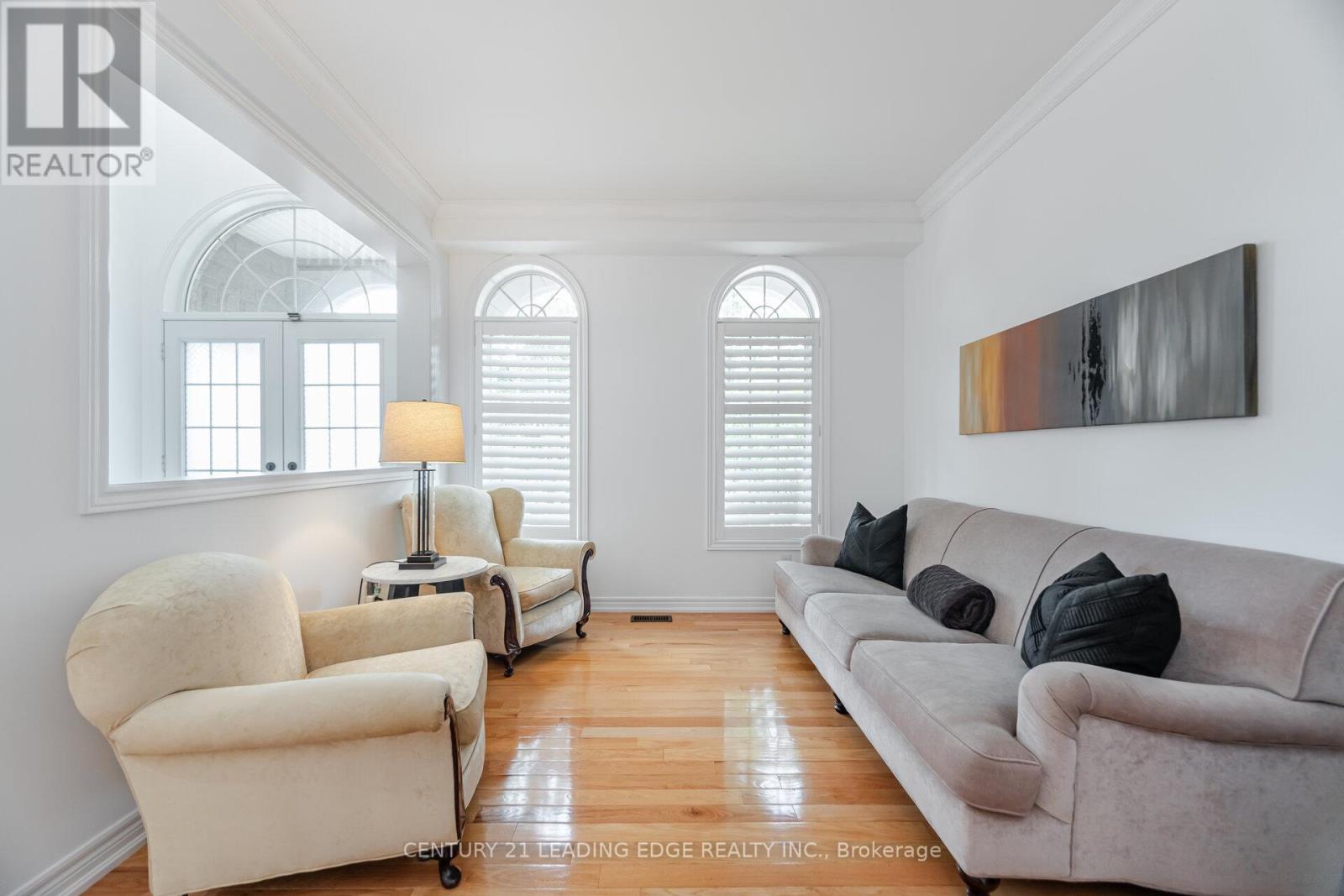 34 Royal Links Circle, Brampton, Ontario  L6P 2Z9 - Photo 7 - W12606402