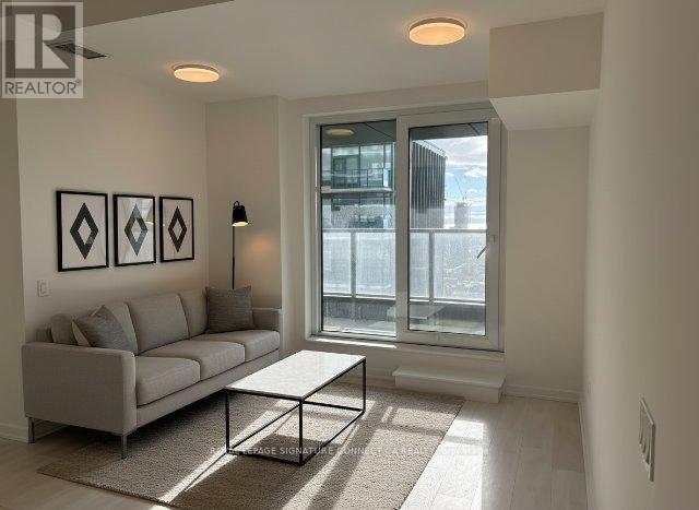 2301 - 1285 Dupont Street, Toronto, Ontario  M6H 0E3 - Photo 2 - W12550968