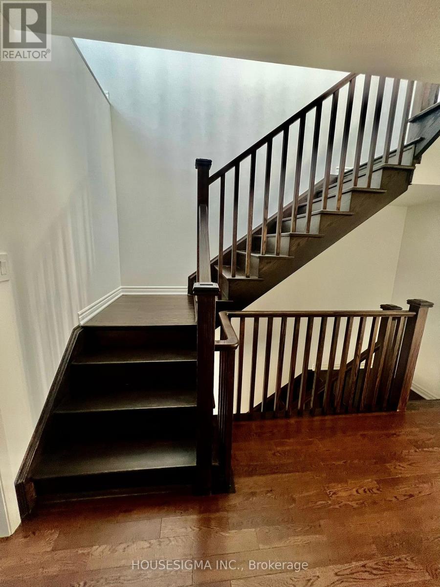 3112 William Cutmore Boulevard, Oakville, Ontario  L6H 7X1 - Photo 10 - W12606410