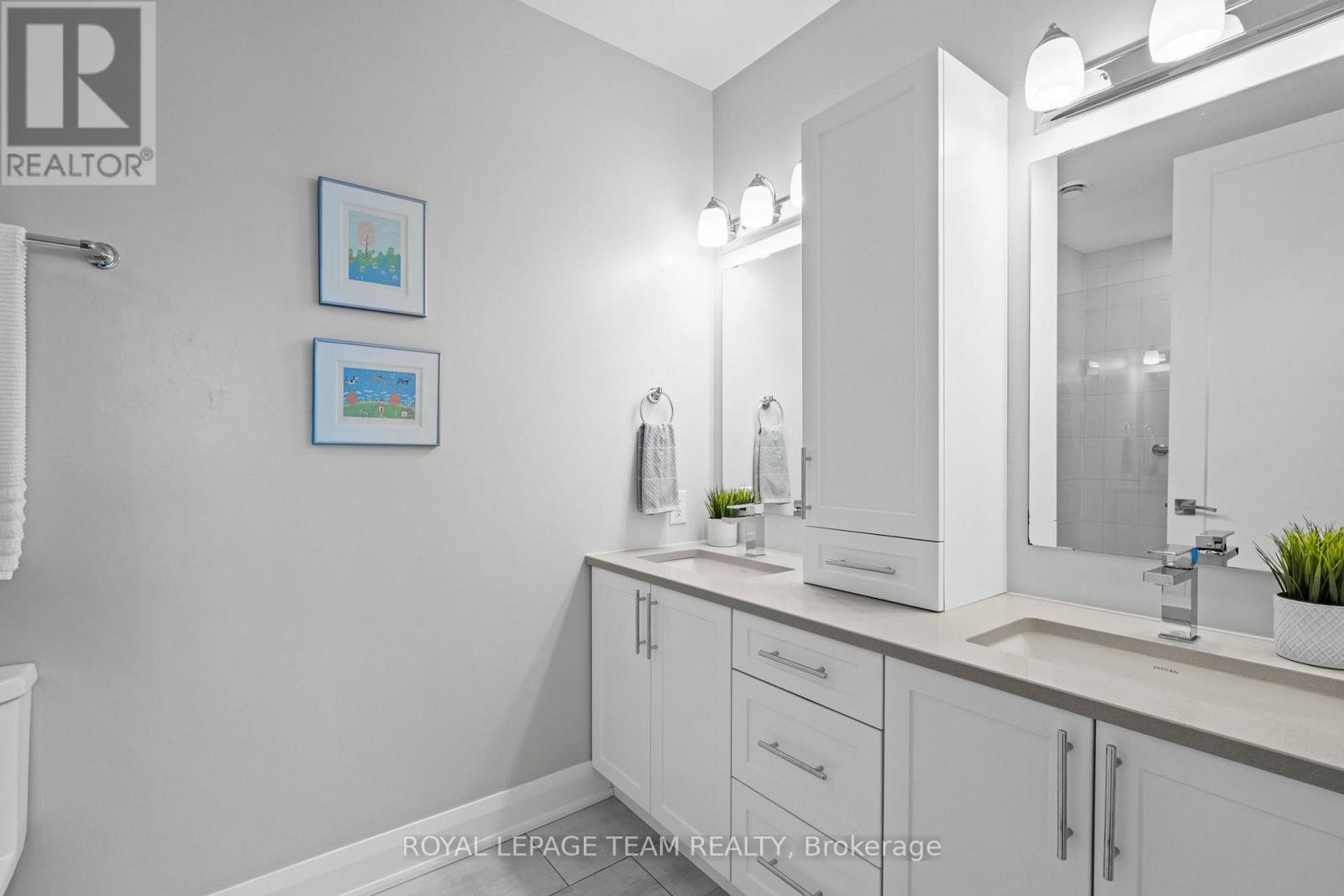 301 - 110 Cortile Private, Ottawa, Ontario  K1V 2S8 - Photo 23 - X12606148