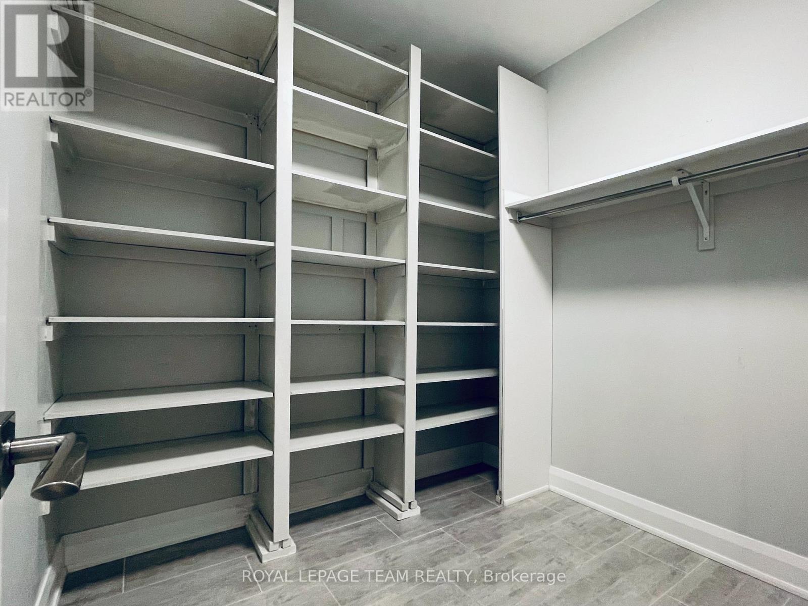 301 - 110 Cortile Private, Ottawa, Ontario  K1V 2S8 - Photo 26 - X12606148