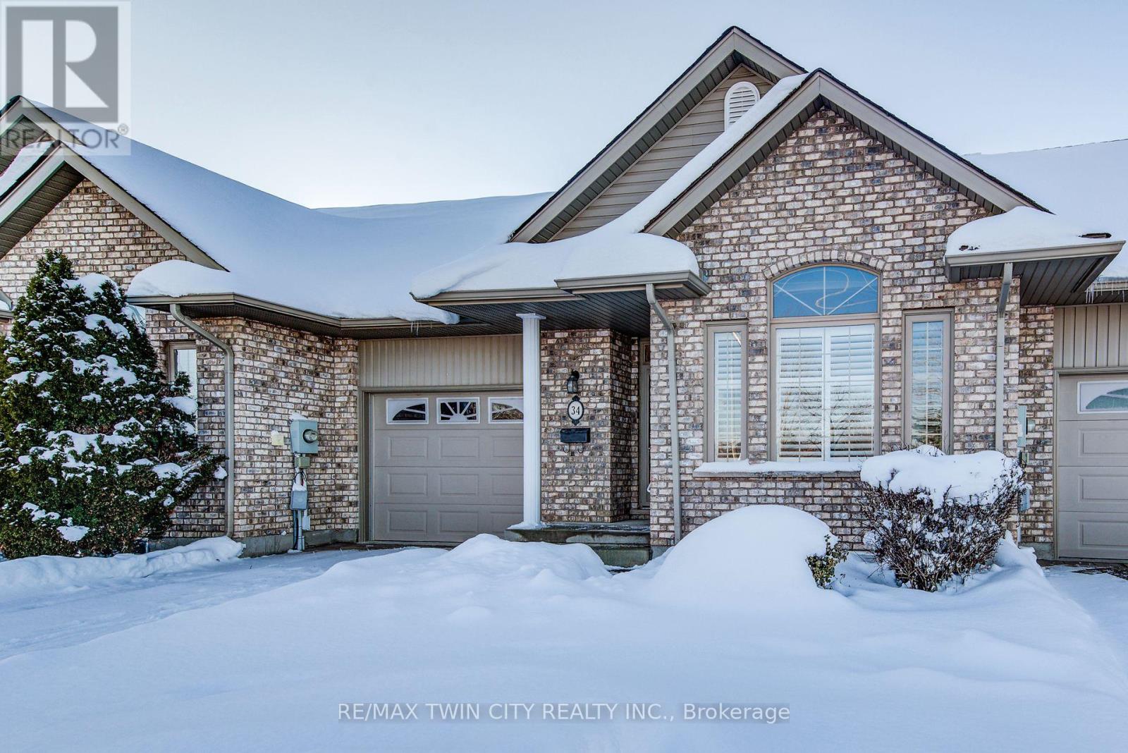 15 - 34 Livingston Boulevard, Wilmot, Ontario  N3A 4M7 - Photo 1 - X12606350