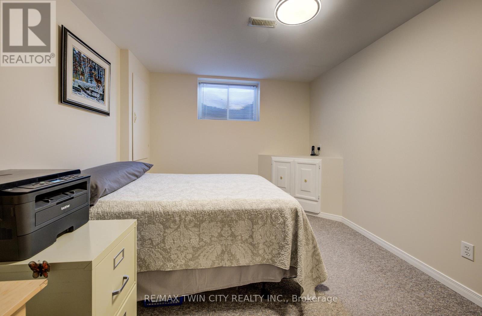 15 - 34 Livingston Boulevard, Wilmot, Ontario  N3A 4M7 - Photo 30 - X12606350