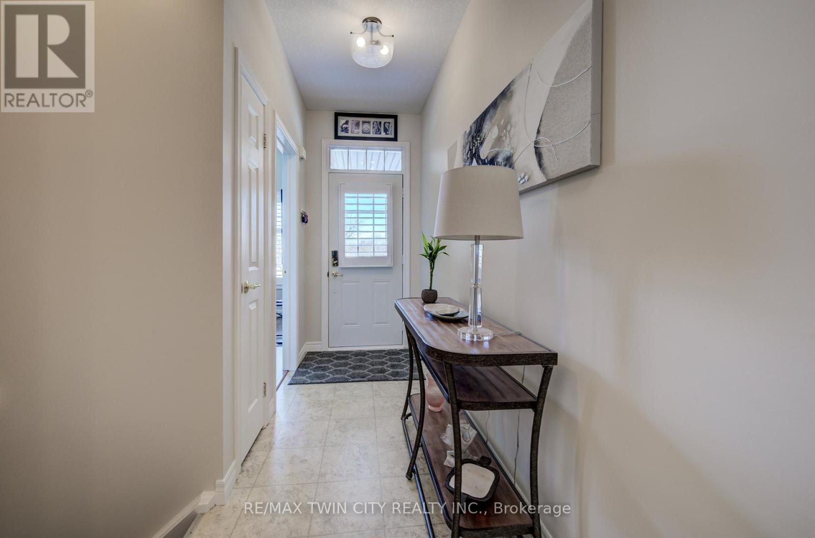 15 - 34 Livingston Boulevard, Wilmot, Ontario  N3A 4M7 - Photo 4 - X12606350