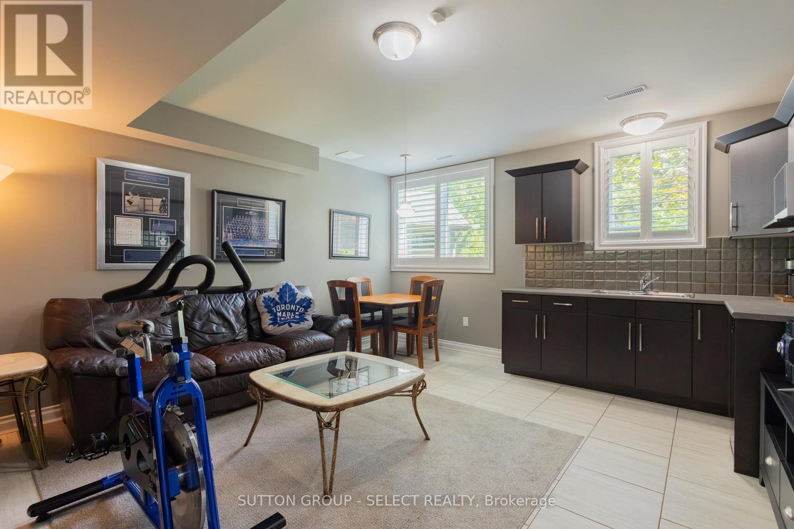 565 Eagletrace Drive, London North, Ontario  N6G 0E8 - Photo 36 - X12606418