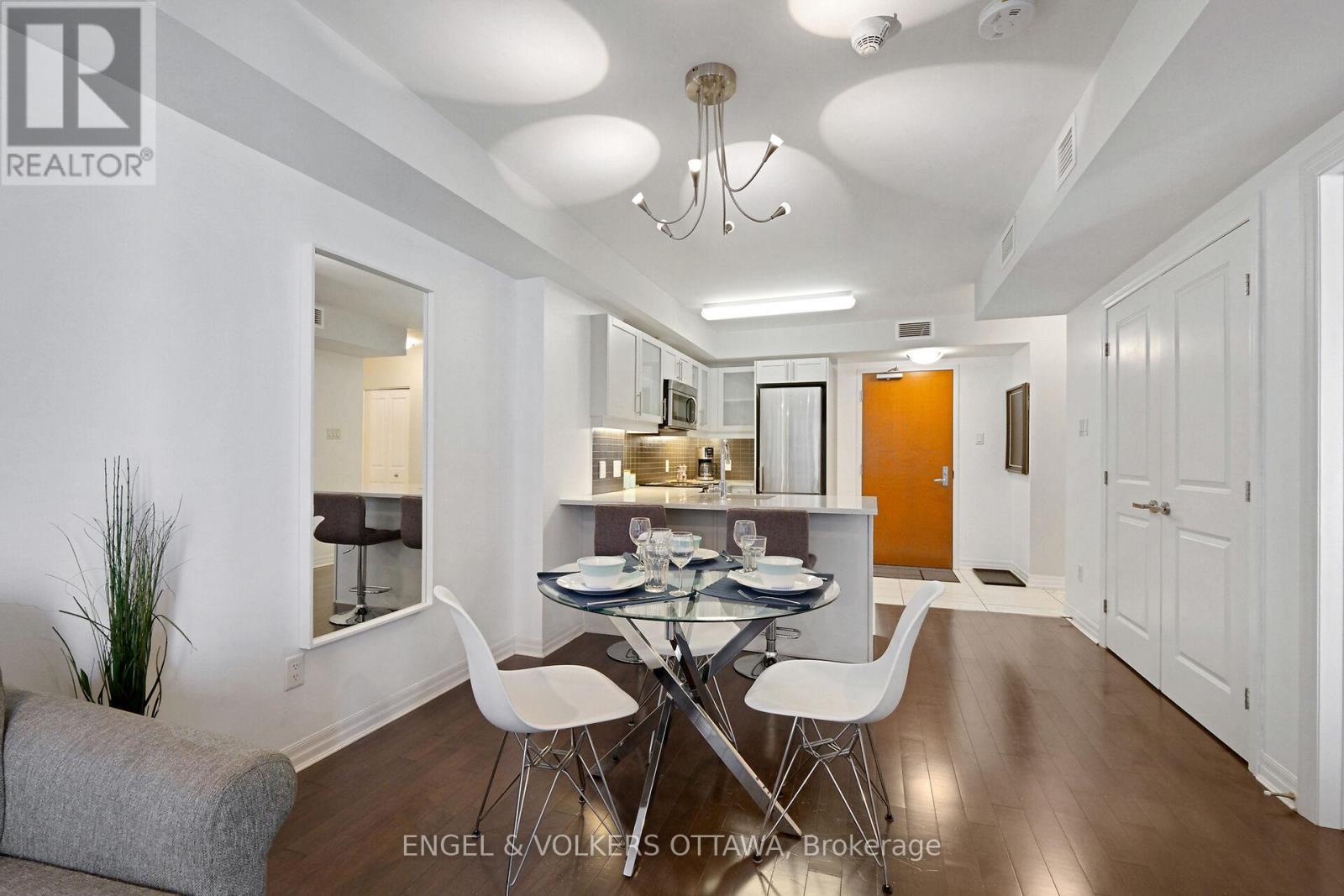 707 - 195 Besserer Street, Ottawa, Ontario  K1N 0B6 - Photo 12 - X12606502