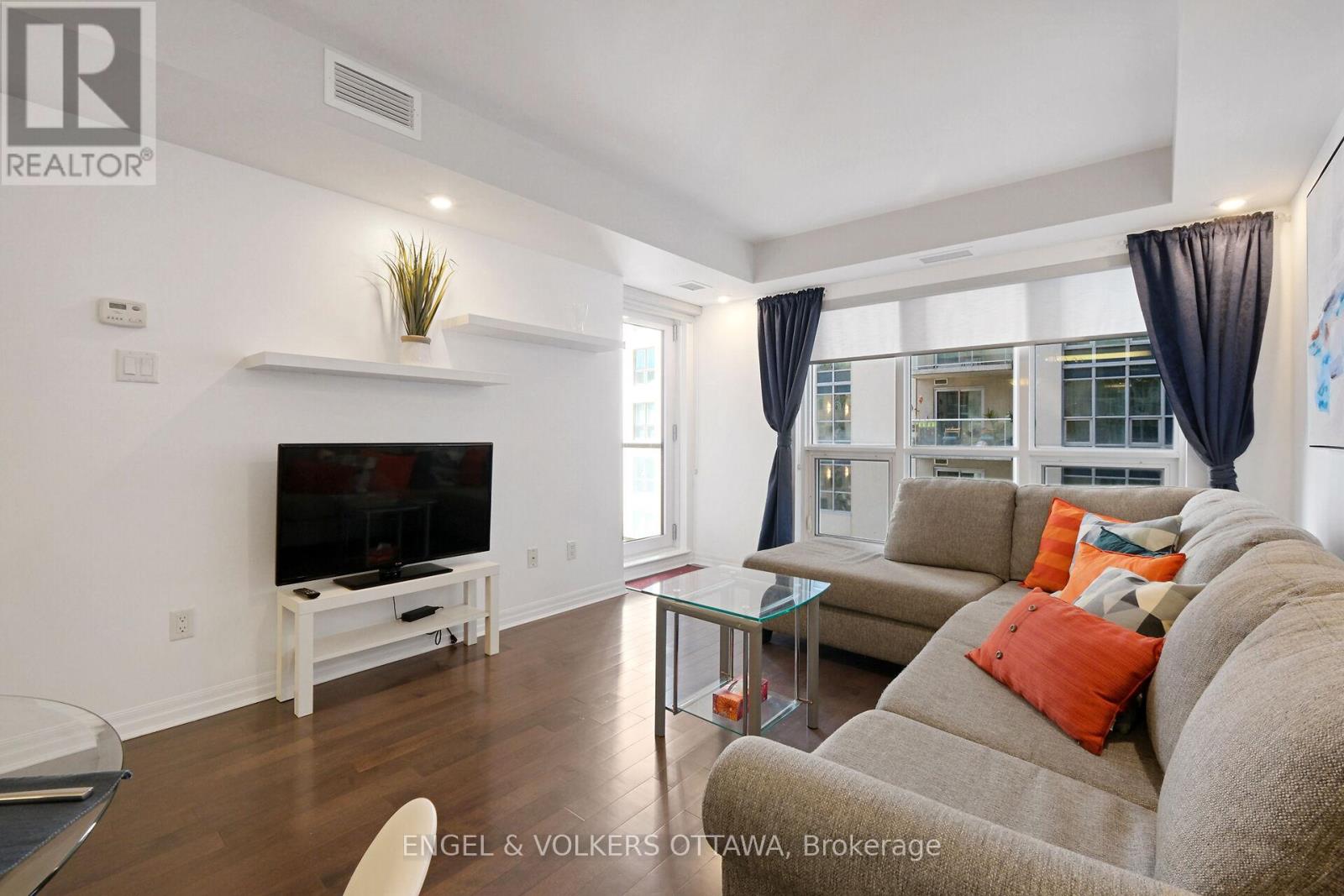 707 - 195 Besserer Street, Ottawa, Ontario  K1N 0B6 - Photo 17 - X12606502