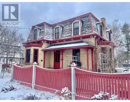 61 DRUMMOND STREET E